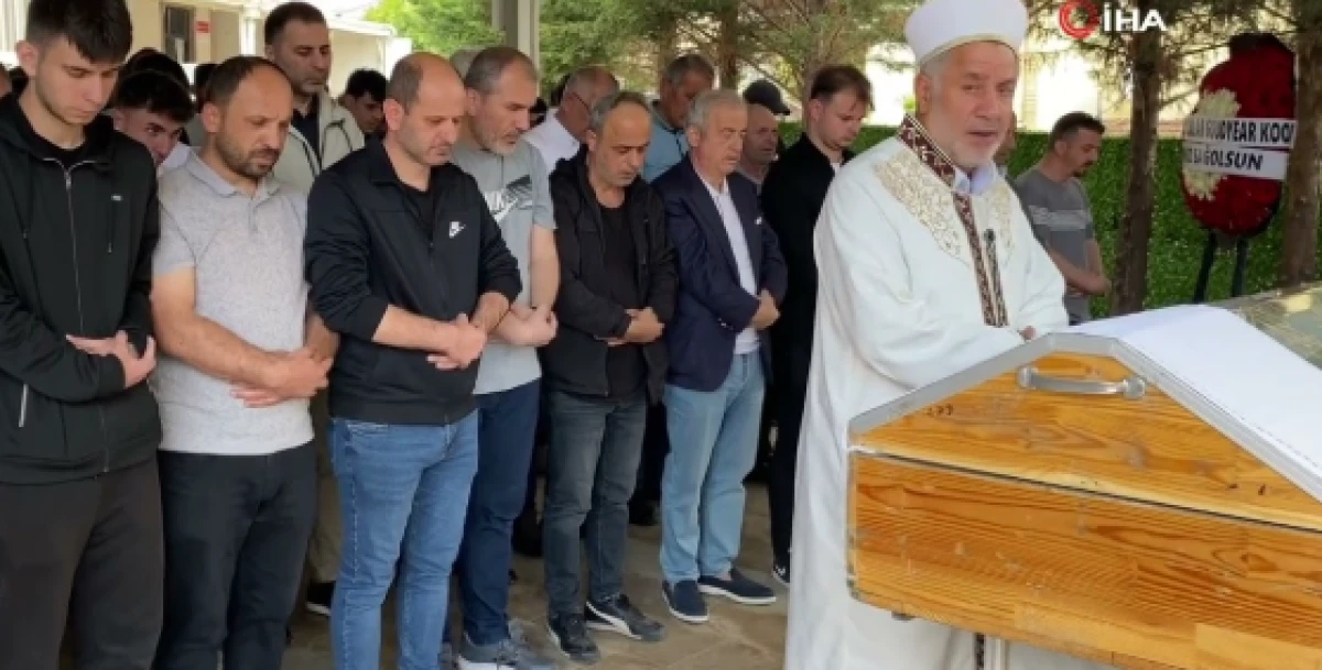 16 yaşındaki Muhammet gözyaşlarıyla toprağa verildi