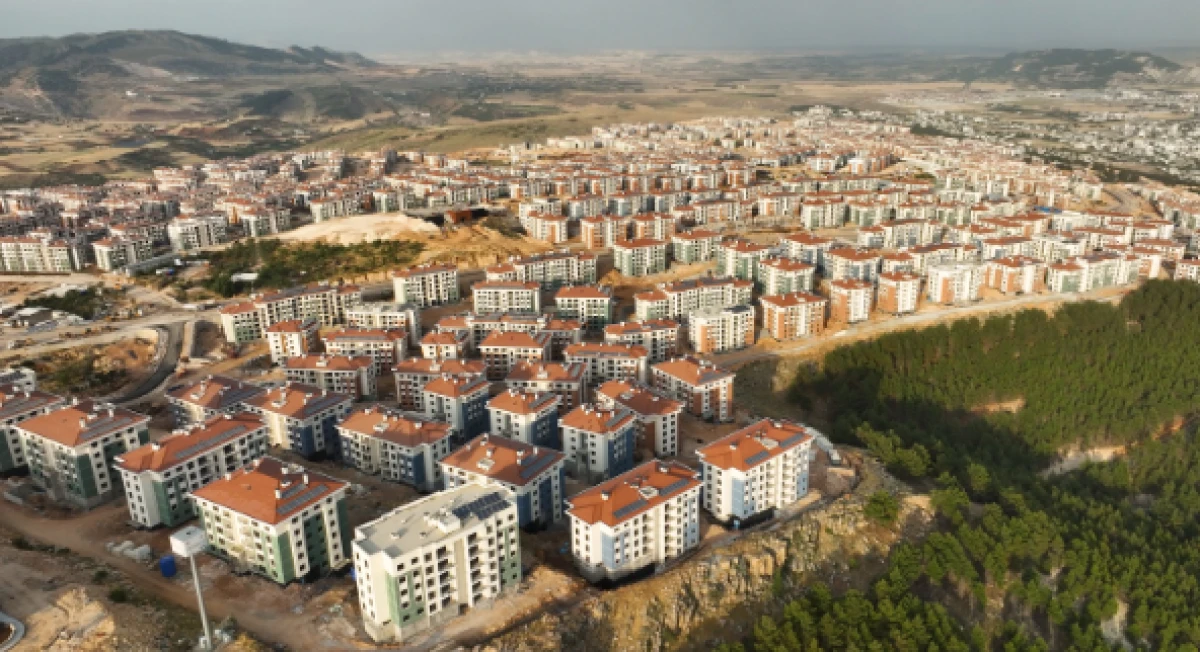 350 bininci deprem konutu bugün teslim edilecek