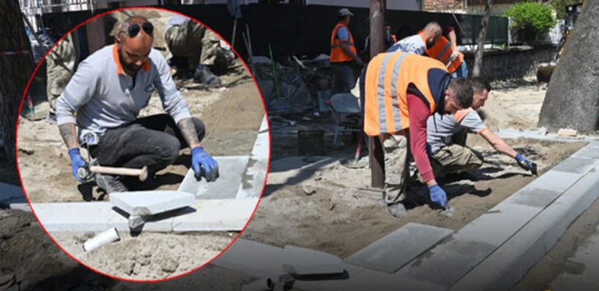 6 Mart Caddesi&rsquo;nde kaldırım yenileniyor