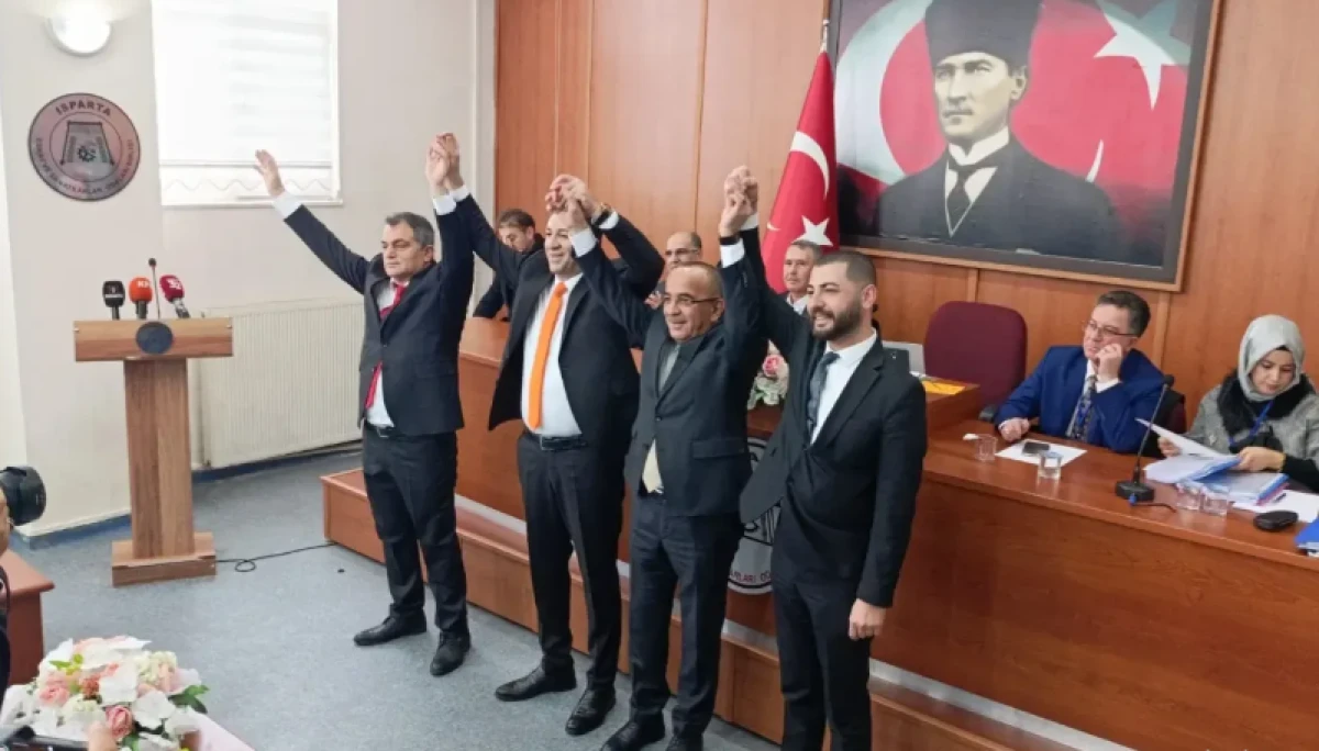 Adayların y&ouml;netim kurulu listesi