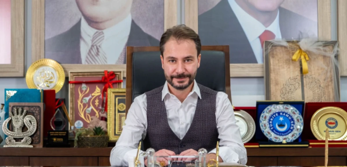 AK Parti İl Başkanı Er, Gelendost’ta Teşkilatla Bayramlaştı