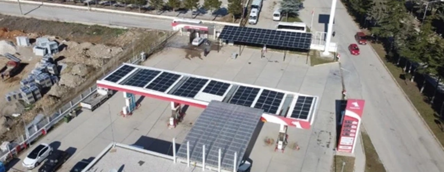 Akaryakıt İstasyonunun Elektriği Güneş Enerjesinden Elde Edilecek