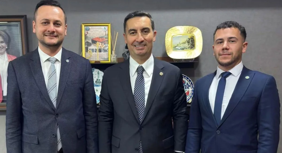 Akburak&rsquo;tan Tekeli&rsquo;ye Destek: &ldquo;Bu Muameleyi Hak Etmedi&rdquo;