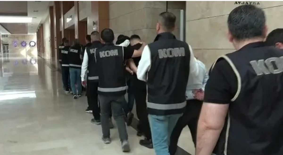 Antalya’da Tefecilik Operasyonu: 7 Tutuklama