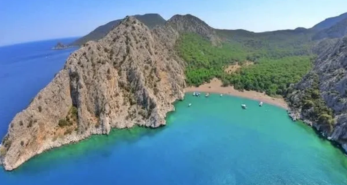 Antalya&rsquo;ya giriş &ccedil;ıkışlar yasaklandı