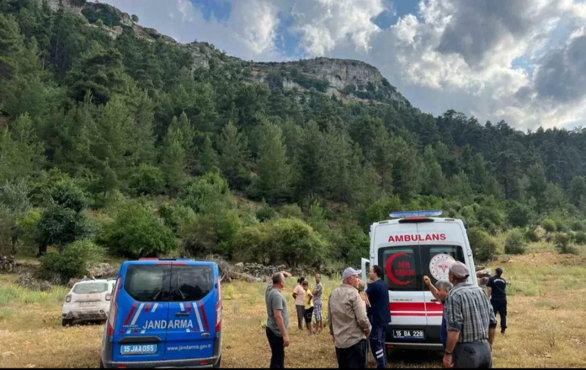 Antik kentte feci olay: Kayalıklardan düştü