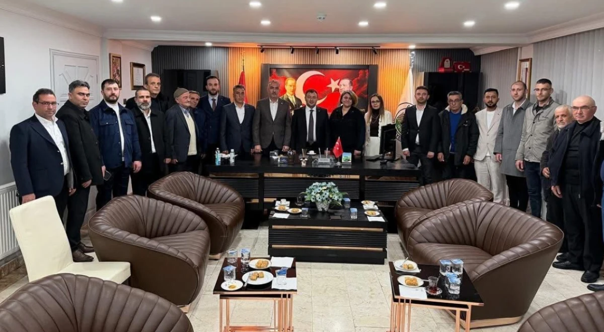 Atabey&rsquo;de G&ouml;n&uuml;ller Bayramlaşma Programında Buluştu