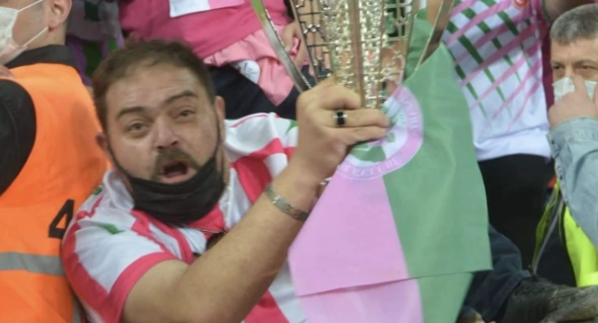 Aytek Bisi hayatını kaybetti