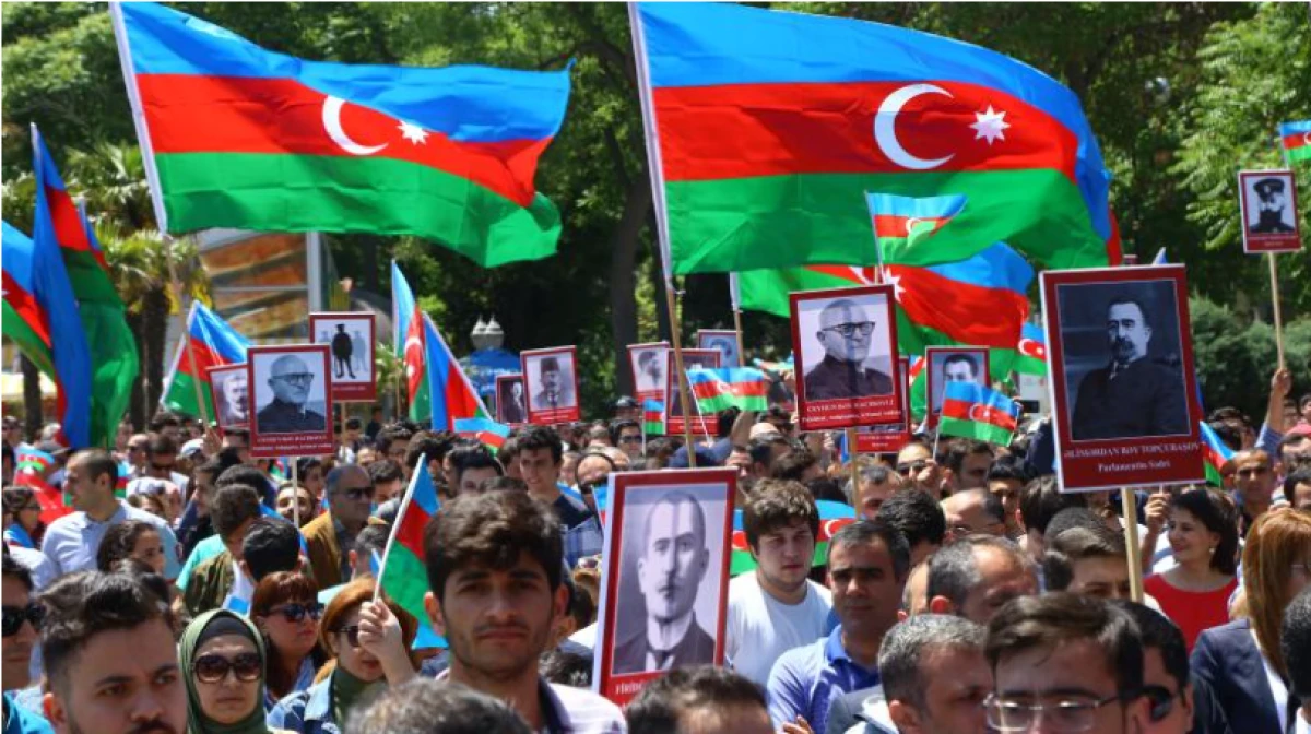 Azerbaycan'ın bağımsızlığının 107. yılı