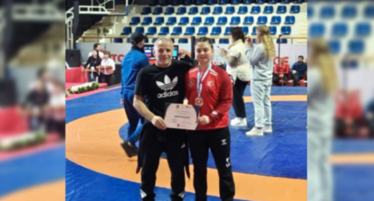 Badesu Doğan&rsquo;dan Bronz Madalya, Hedef Avrupa Şampiyonası