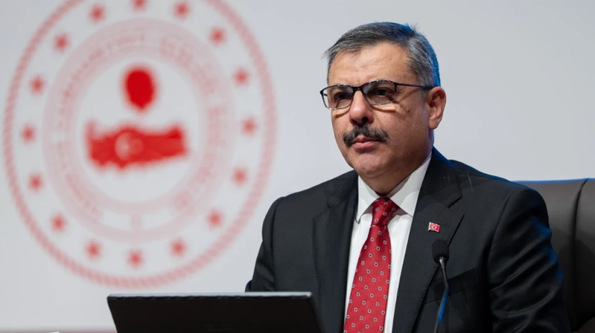 Bakan &Ccedil;ift&ccedil;i: Sahipsiz hayvanların y&uuml;zde 80'i toplandı, ekime kadar hepsini toplayacağız