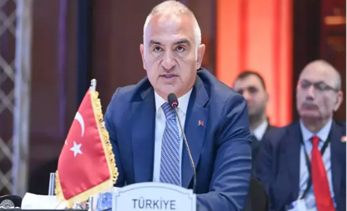 Bakan Ersoy: Gece müzeciliği, 26 antik kentte daha devreye alınacak
