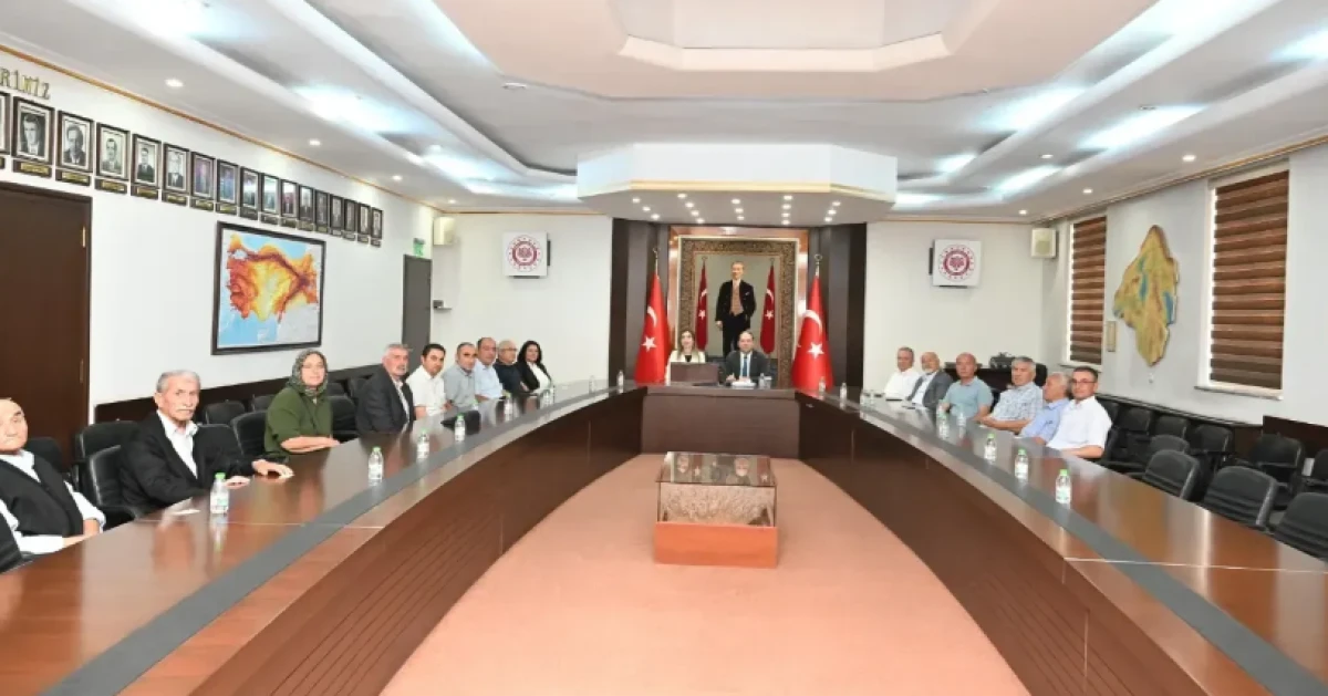 Bakan Müşaviri Ersin, Isparta Cemevi yöneticileriyle bir araya geldi
