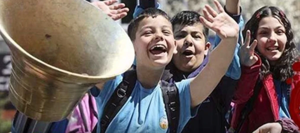 Bakan Tekin&rsquo;den Eğitim Takviminde Değişiklik Sinyali