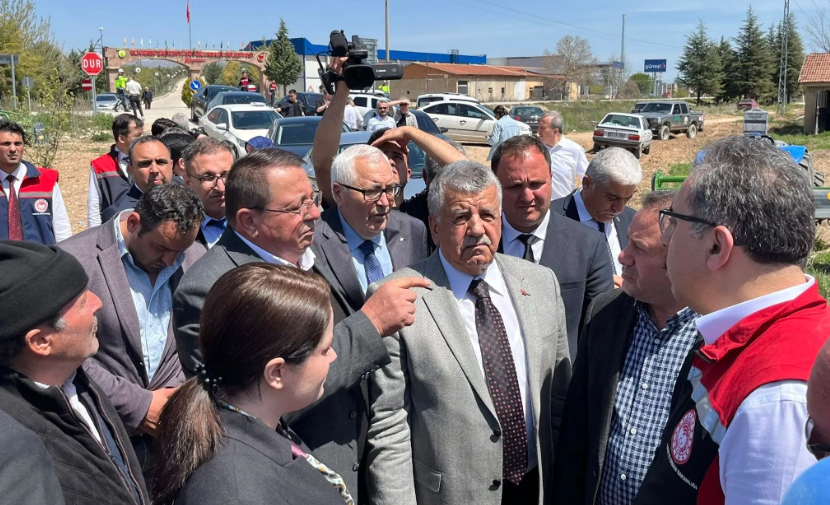 Bakan Yardımcısı Gümen Senirkent'te İncelemelerde Bulundu