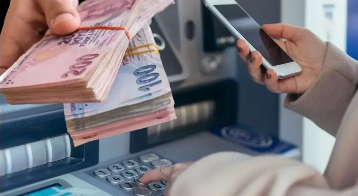 BANKALAR, FAİZSİZ BORÇ KAPATMA KREDİSİ VERİYOR