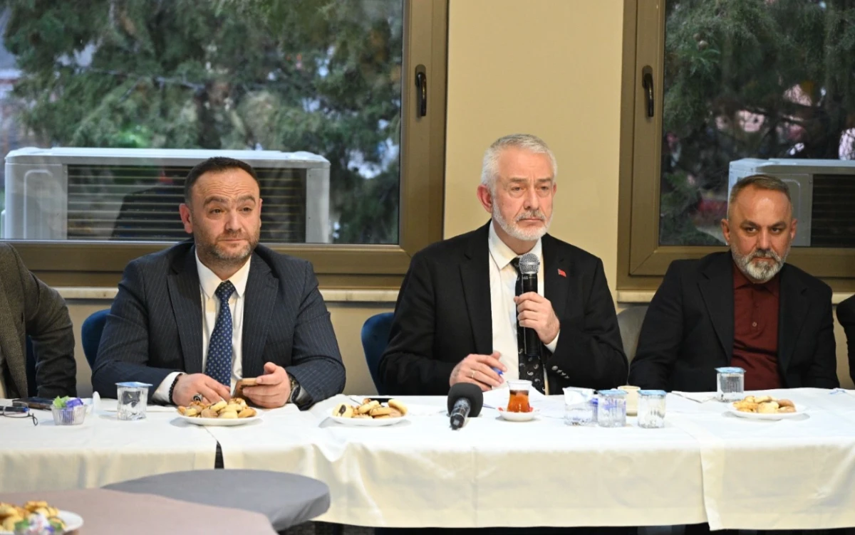 Başkan Başdeğirmen S&uuml;t&ccedil;&uuml;ler&rsquo;de