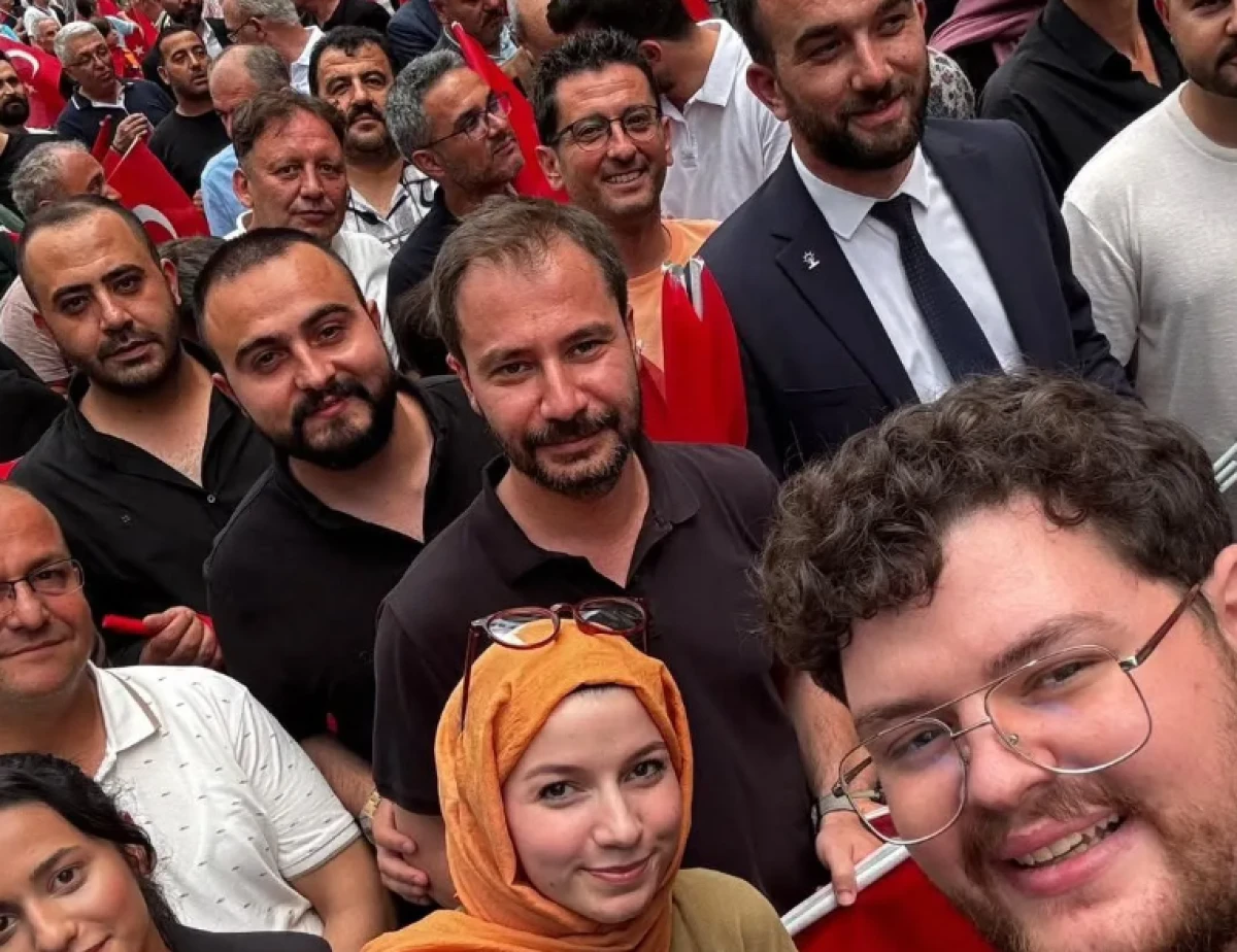 Başkan Er, 15 Temmuz’da Halkla Tek Yürek Oldu