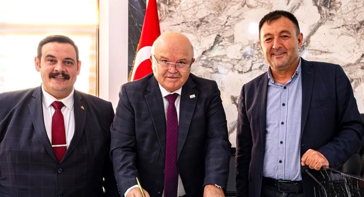 Başkan Kodal&rsquo;la hizmetler Yalva&ccedil;&rsquo;a akmaya devam edecek