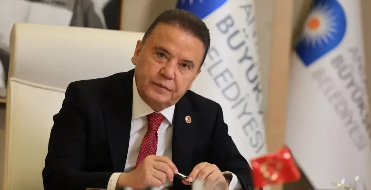 Başkan Muhittin Böcek yeniden hastaneye kaldırıldı