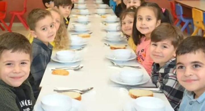 Burdur'da ücretsiz yemek uygulamasından 15 bin 78 öğrenci faydalanacak