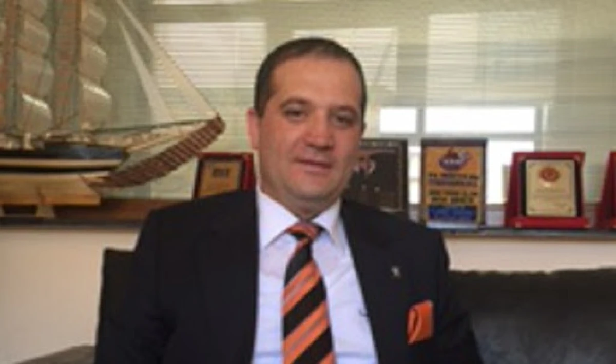 B&Uuml;Y&Uuml;K&Ccedil;ULCU NEYİN PEŞİNDE?  DOKTORA TEZİ İNTİHAL Mİ?