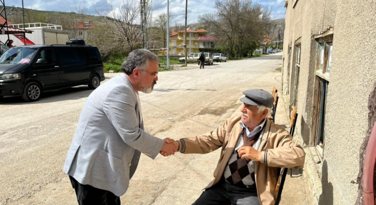 CHP heyeti, k&ouml;ylerde sorunları dinledi