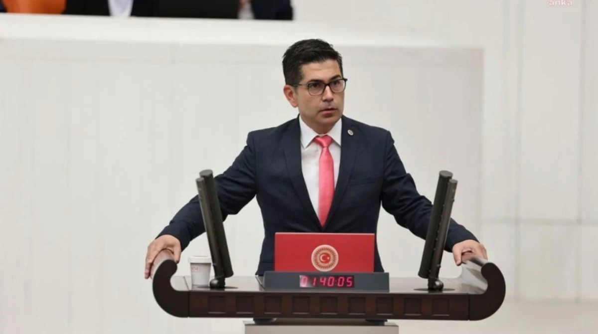 CHP’li Halıcı’dan Rektör Skandalına Tepki “Üniversiteleri Bilim Yuvası Değil Arpalık Olarak Görüyorlar”
