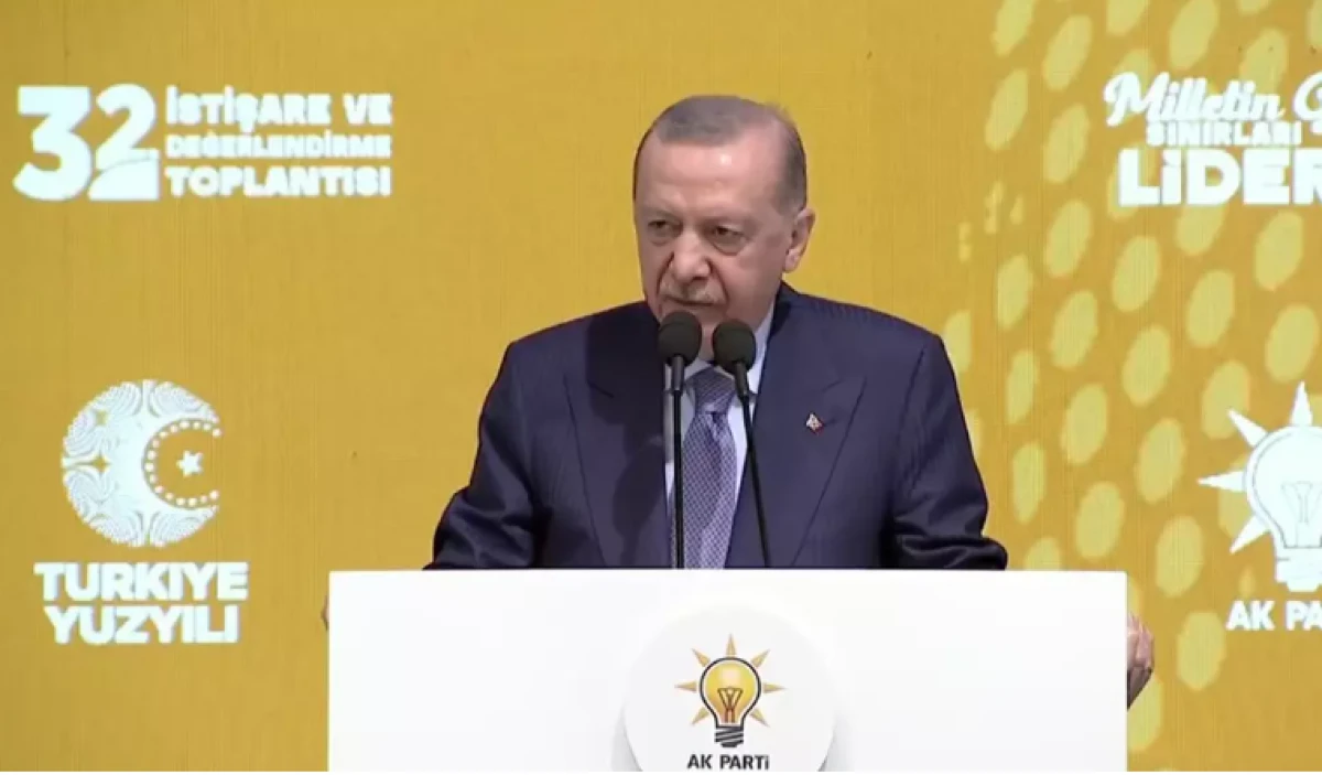 Cumhurbaşkanı Erdoğan'dan Özel'in 'Ümmetçi' çıkışına sert yanıt: "Ümmetin birliğini savunmak ne zamandan beri suç oldu?"