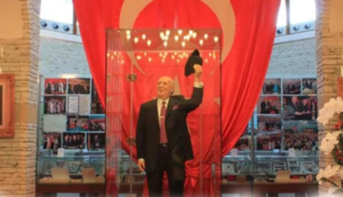 Demokrasi ve Kalkınma Müzesi’nde müdür değişimi