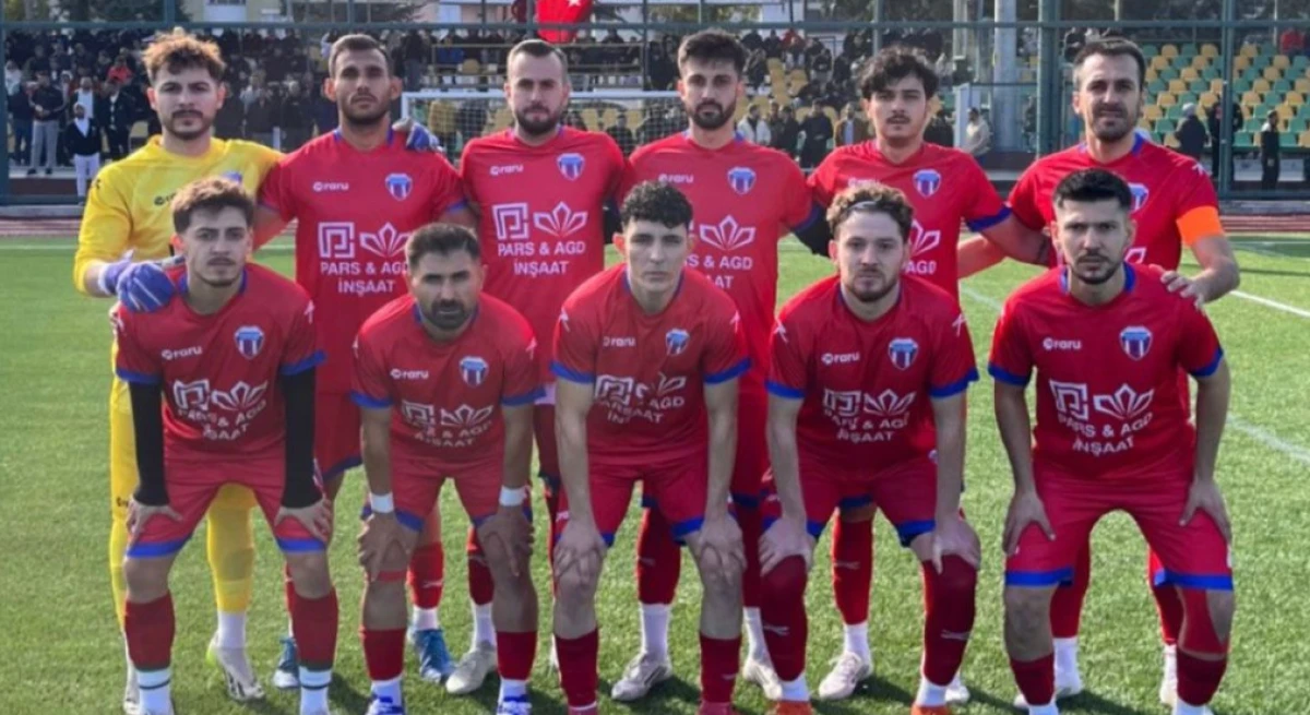 Dereg&uuml;m&uuml; Gen&ccedil;lik Spor Farkı A&ccedil;ıyor!