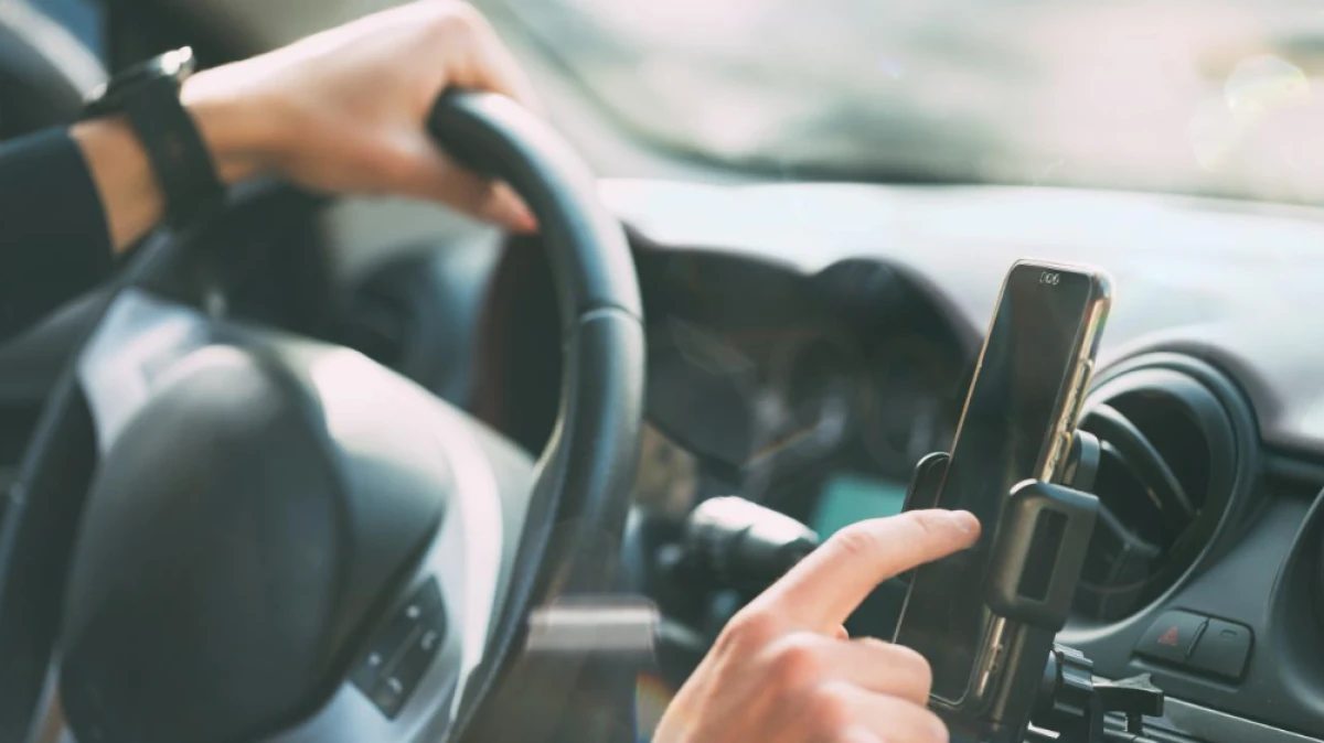 DMM'den 'telefon tutucu ve koku yasaklandı' iddialarına yalanlama