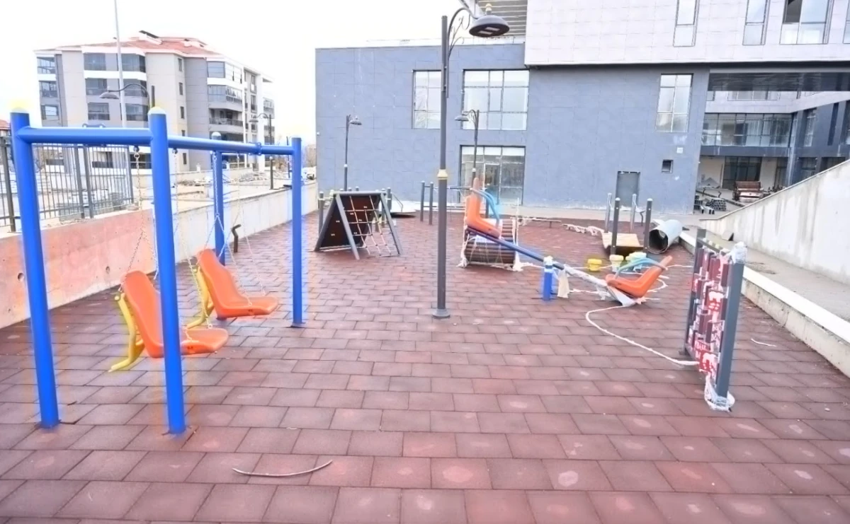 Engelsiz Gen&ccedil;lik ve Yaşam Merkezi