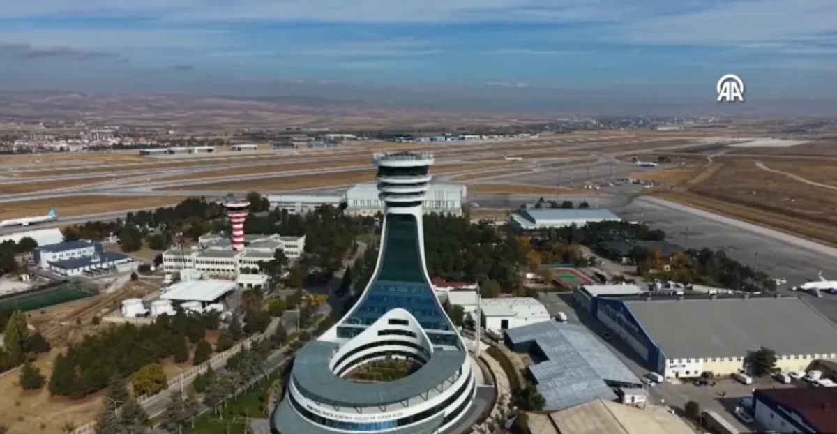 Esenboğa Havalimanı'na yeni pist ve yeni kule: Havalimanında neler değişti?