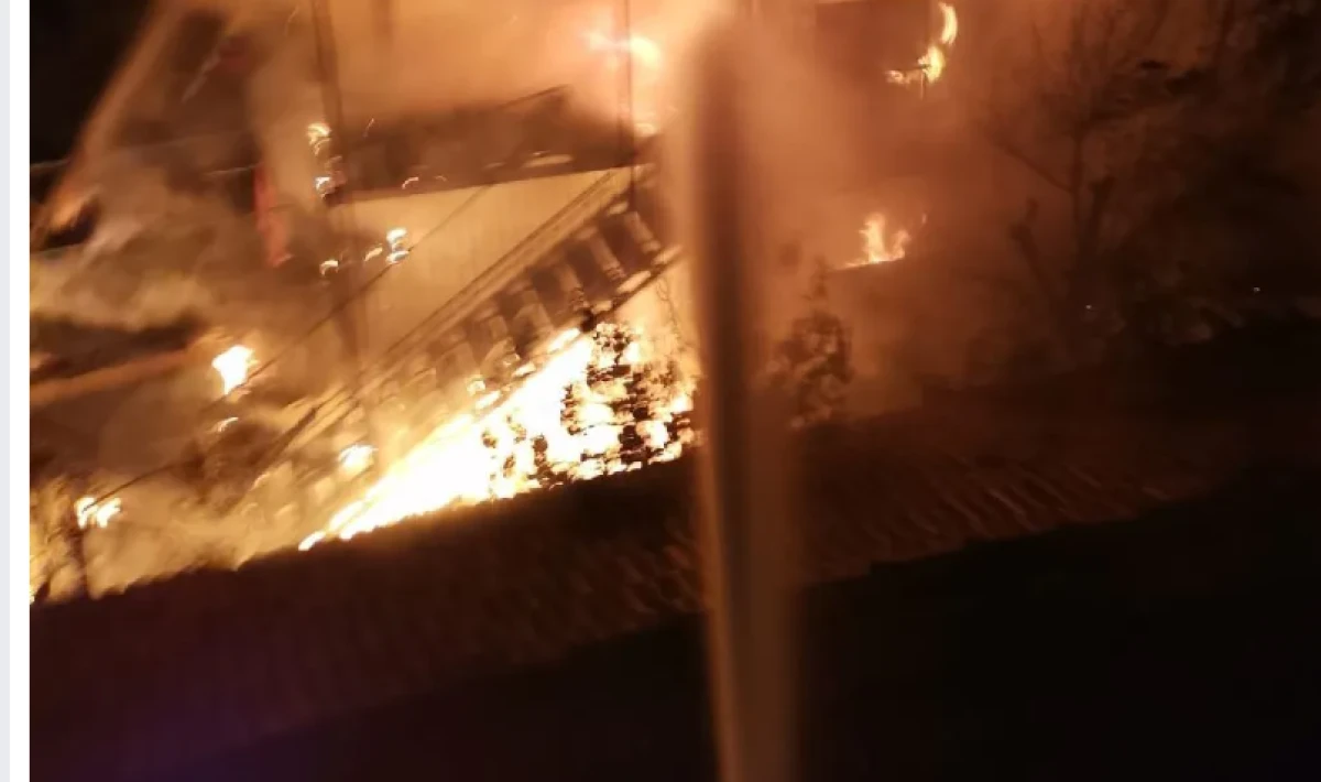 Ev Küle Döndü Sessiz Gecede Alev Çığlığı