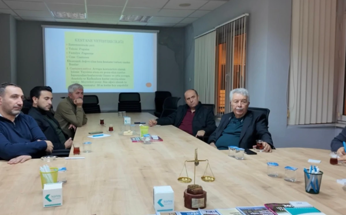 Fikir Isparta Topluluğu kuraklığa toleranslı meyve t&uuml;rlerini g&uuml;ndem yaptı.