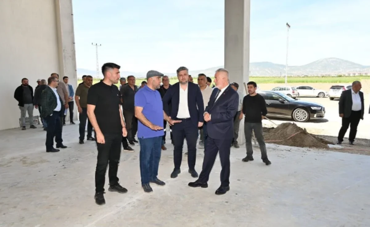 Gül 2 Küçük Sanayi Sitesi’nde Dükkanlar Yükseliyor