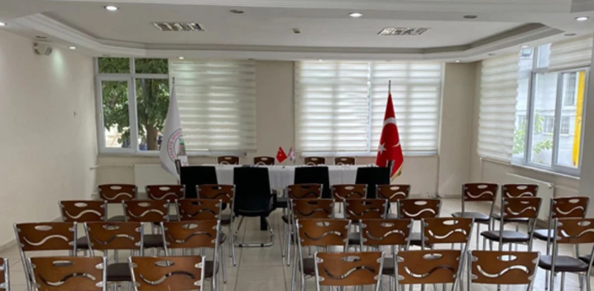Hiç Kimse Gelmedi