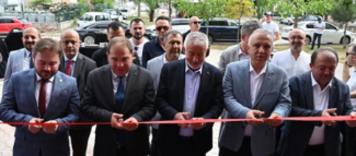 IGİAD'ın Yeni Hizmet Binası Törenle açıldı