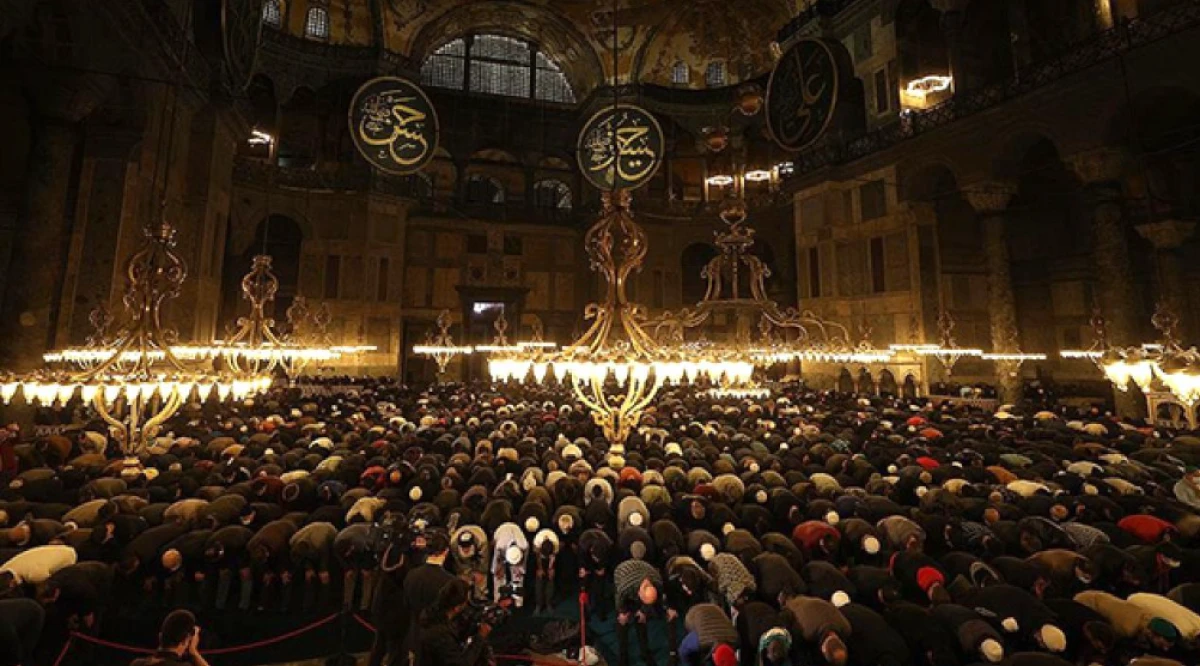 İlk teravih namazı bug&uuml;n kılınacak