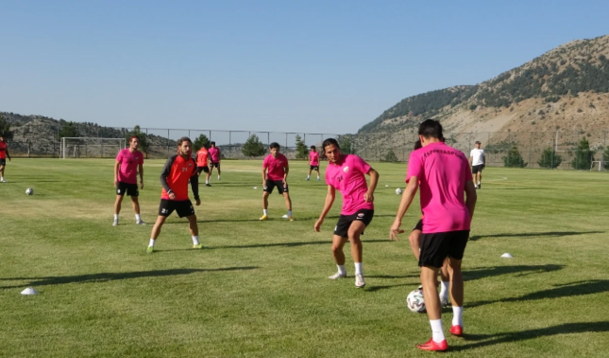 Isparta 32 Spor Yeni Sezon İçin Davraz’da Ter Döküyor!
