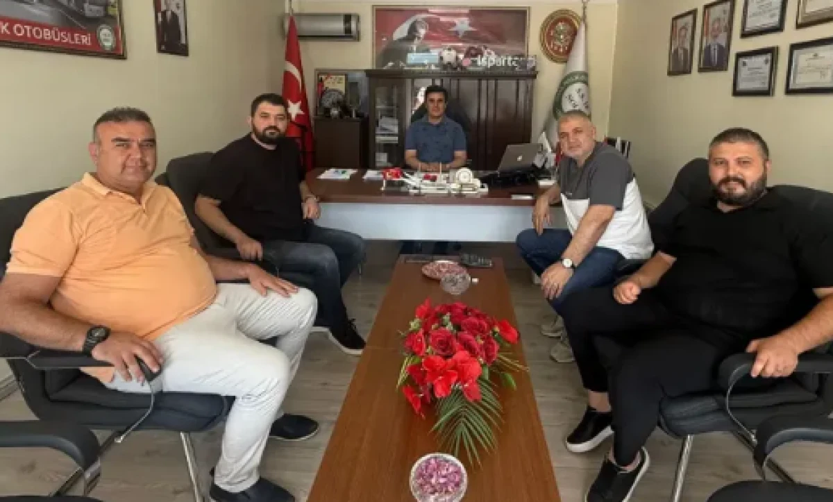 Isparta 32 Spor Yönetiminden Başkan Daşdöner’e ziyaret