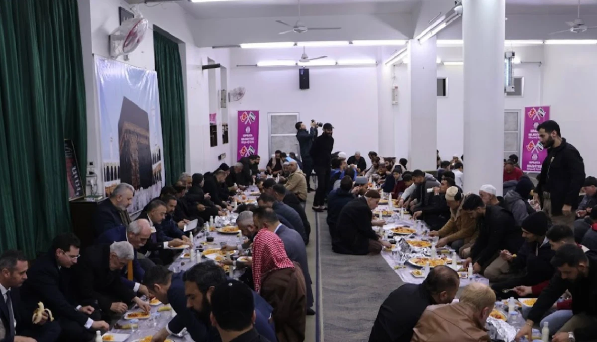 Isparta Belediyesi, Suriye&rsquo;nin başkenti Şam&rsquo;da iftar verdi