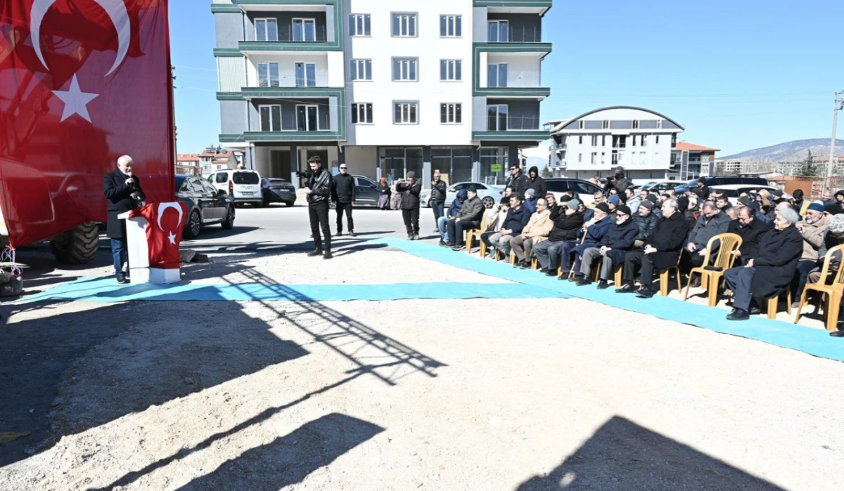 Isparta K&uuml;lt&uuml;r ve Eğitim Vakfı K&uuml;lliyesi&rsquo;nin temeli atıldı