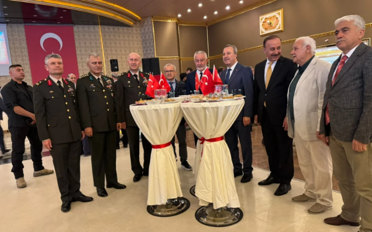 Isparta Protokolü Bayramlaştı