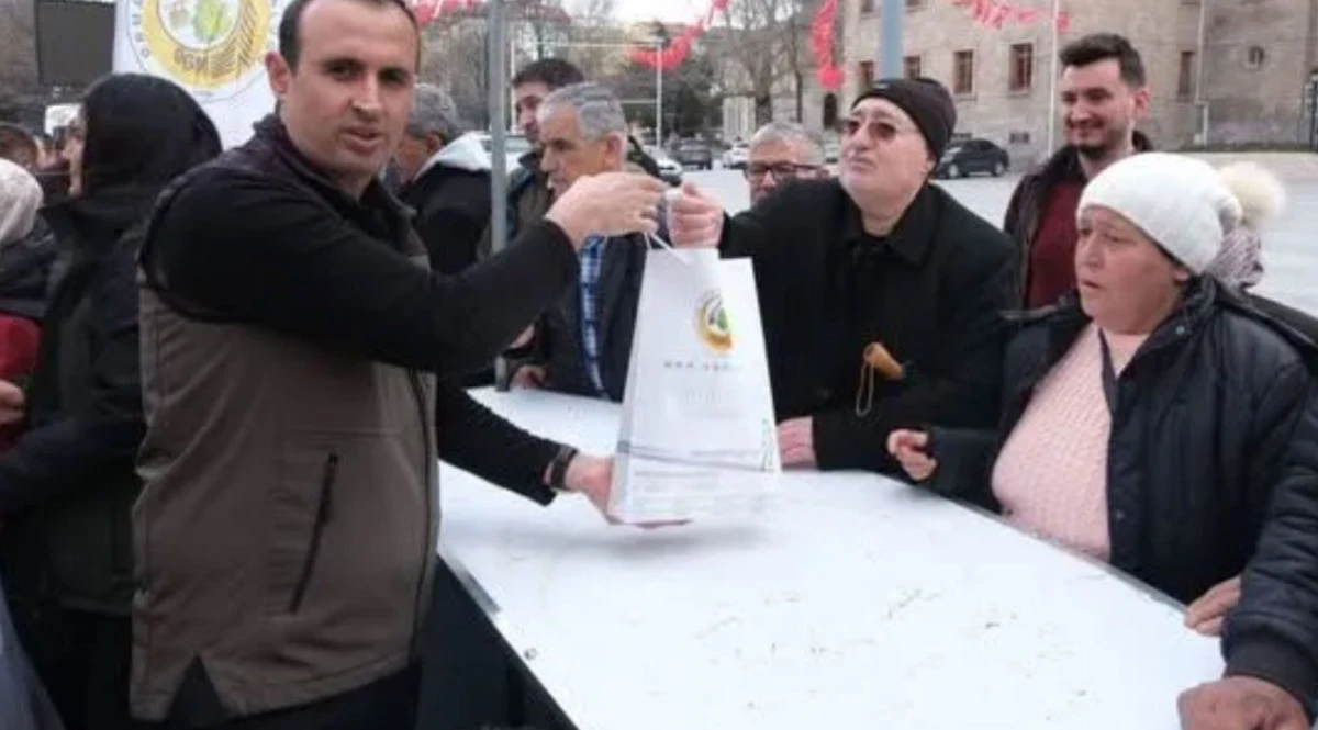 Isparta&rsquo;da Orman Haftası&rsquo;na &Ouml;zel Fidan Dağıtımı