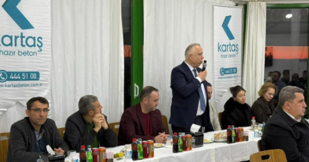 Karabulut, S&uuml;t&ccedil;&uuml;lerli iş insanlarıyla bir araya geldi