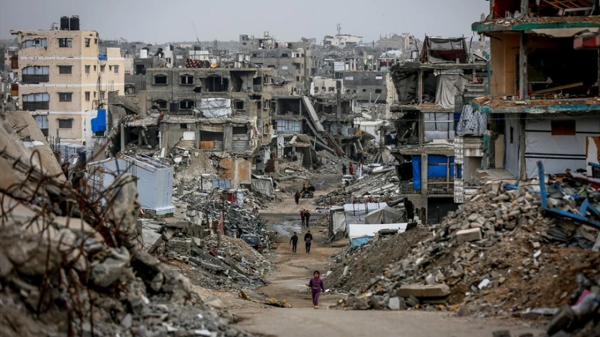 Katil İsrail'in Gazze Şeridi'ne saldırılarında can kaybı 72 bin 70'e y&uuml;kseldi