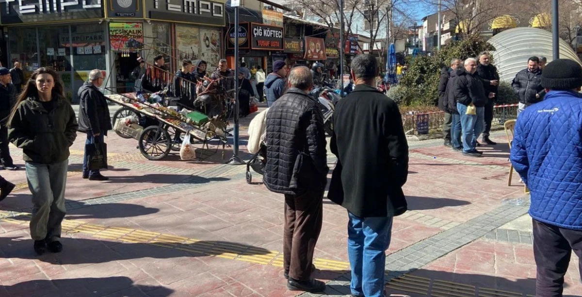 Kaymakkapı&rsquo;da Tezgah Tartışması Kanlı Bitti