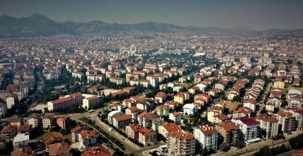 Kiracılar İsyan etti! Ev Tutmak İ&ccedil;in &Uuml;&ccedil; Kira Bedeli Şartı Zorluyor